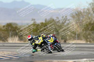 media/Dec-07-2025-CVMA (Sun) [[3e7d2de5dc]]/Race 5-Formula UL-CVMA Hooligans-American Thunder/